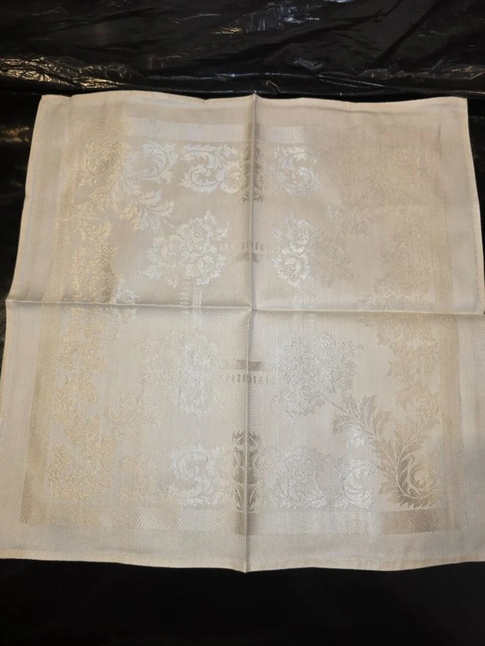 Napkins Damask Floral Linen Ivory Set of 8 Japan 14.75